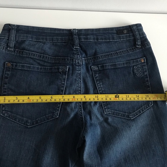 Jessica Simpson Regular Rise Blue Denim Jeans - Picture 10 of 16